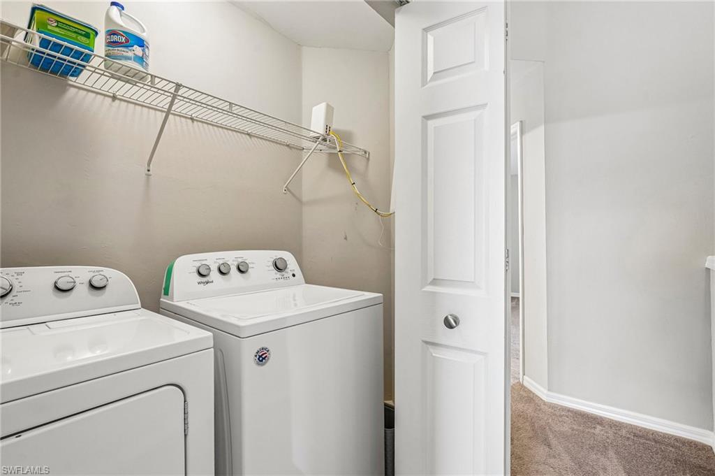 1104 Oxford LN 44 photo 18