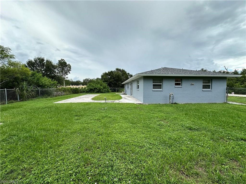 3543 Drance ST photo 29