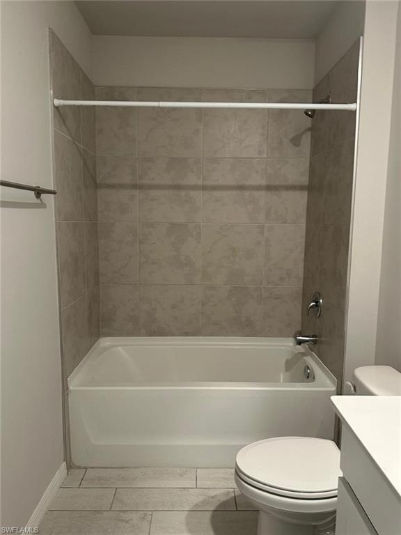 230 Nicholas PKWY W photo 10