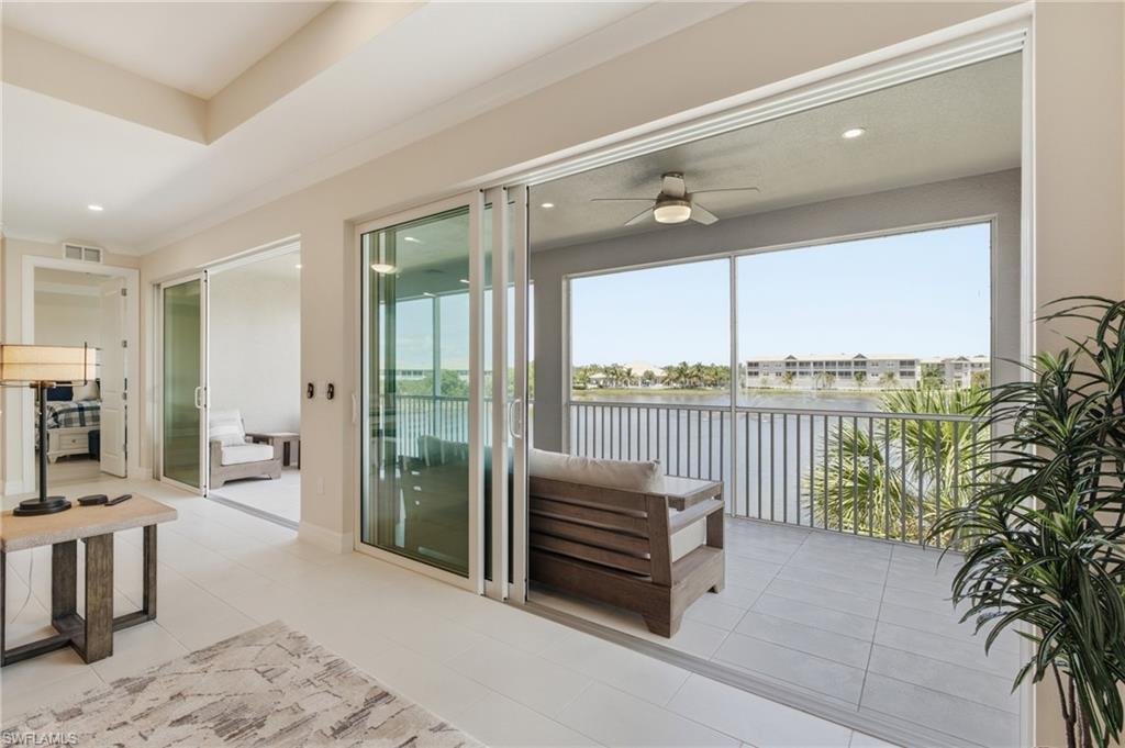 239 Indies DR E 202