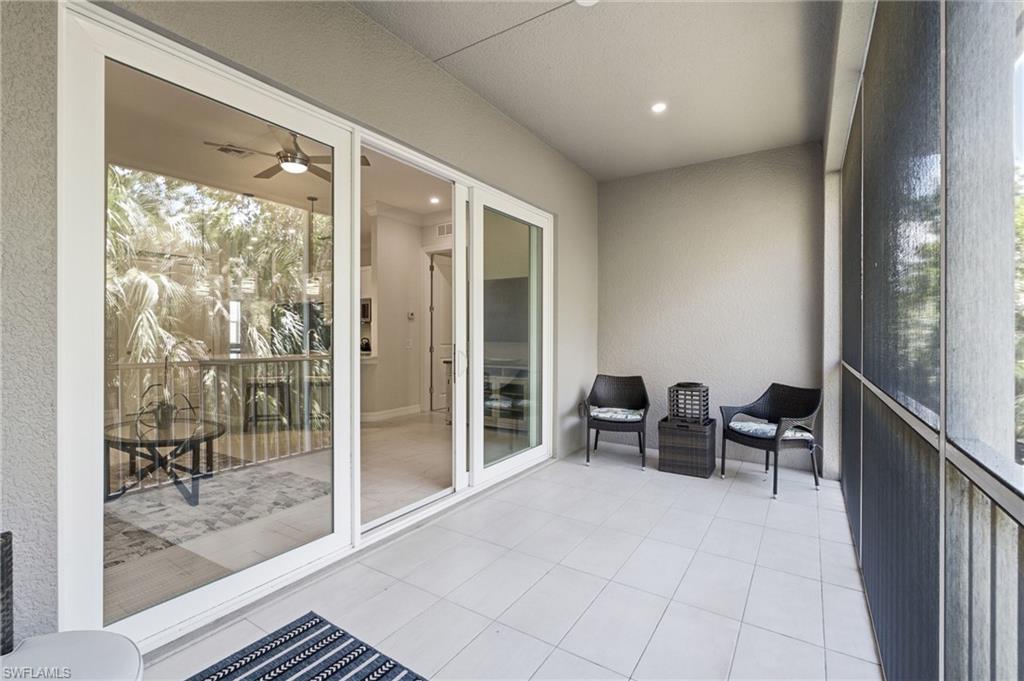 238 Indies DR E 201 photo 24