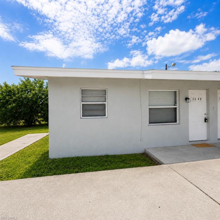 3240 Dora ST