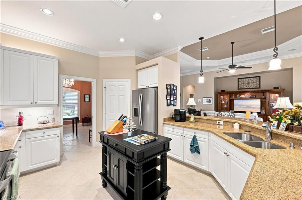 26443 Doverstone ST photo 15