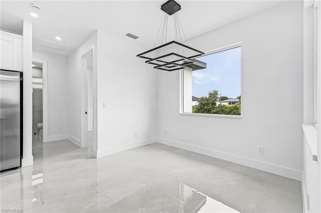 2909 NW 5th AVE photo 11