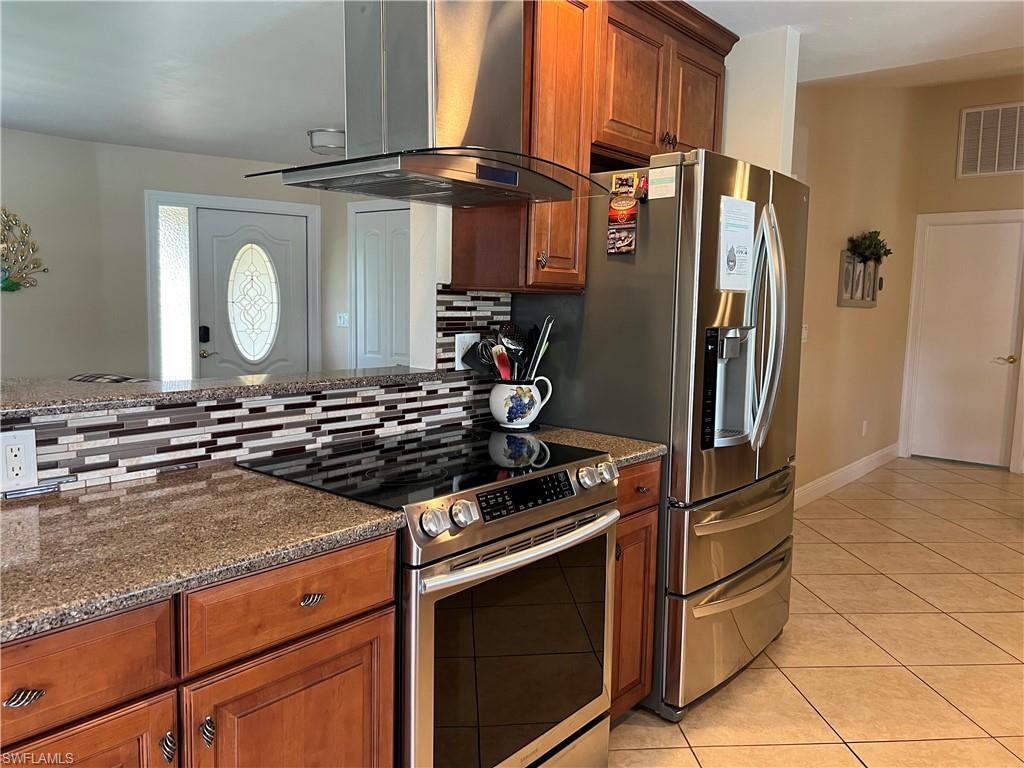 GORGEOUS HIGH END APPLIANCES, STAINLESS STOVE VENT all are stunning