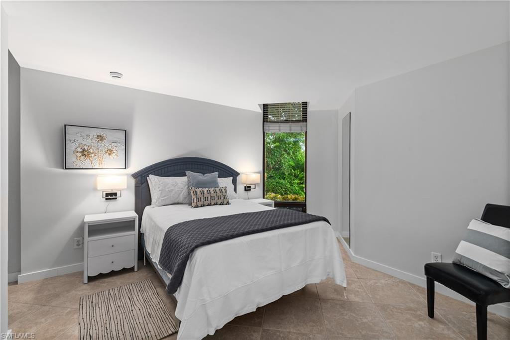 5555 Heron Point Drive 101 photo 18