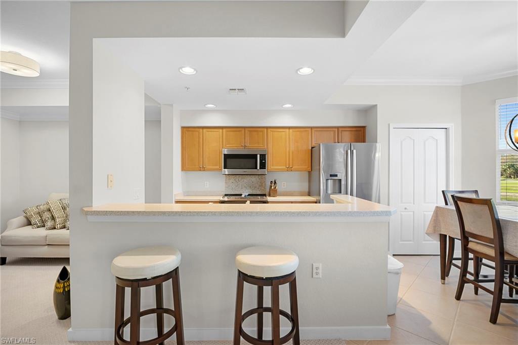 10275 Heritage Bay BLVD 726 photo 6