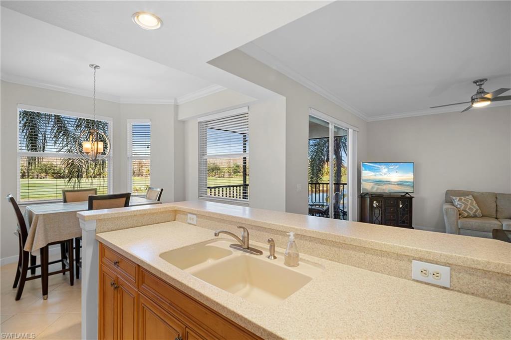 10275 Heritage Bay BLVD 726 photo 9