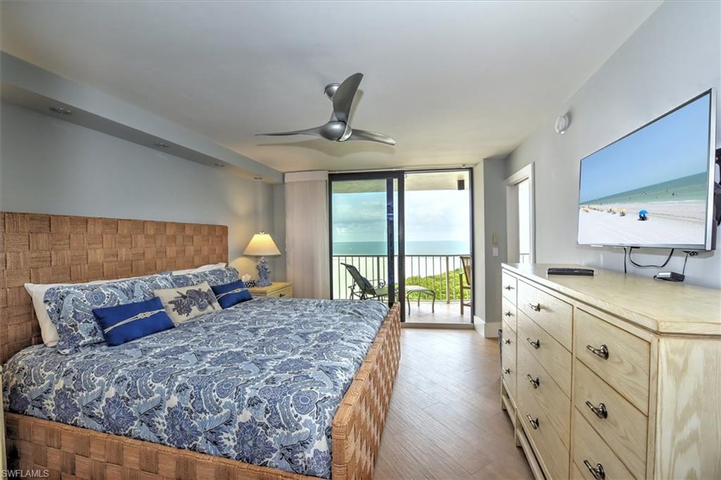 380 Seaview CT 1404 photo 22