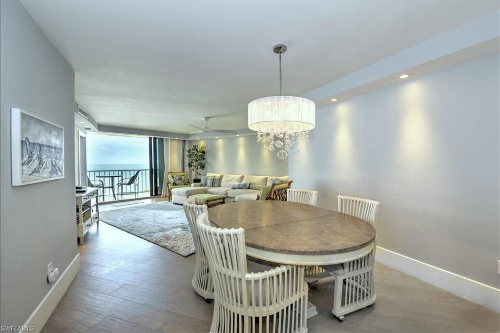 380 Seaview CT 1404 photo 9