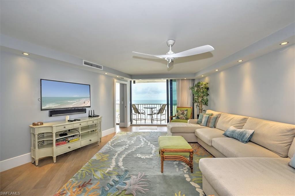 380 Seaview CT 1404 photo 10