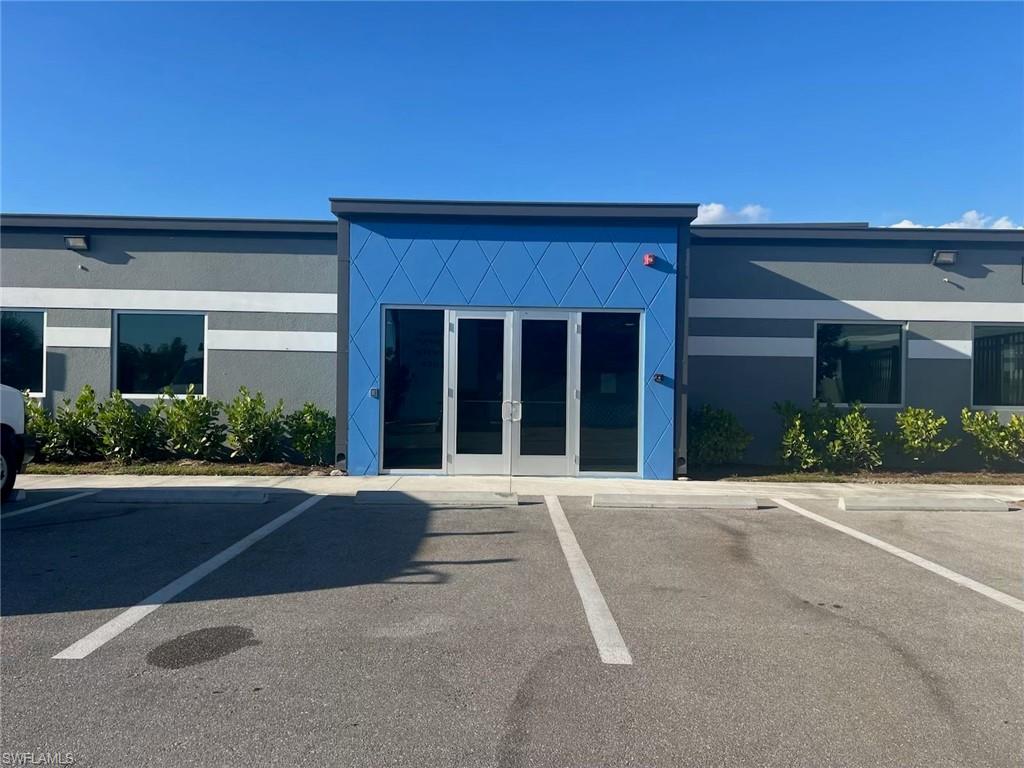 17860 Toy Vault LN 803