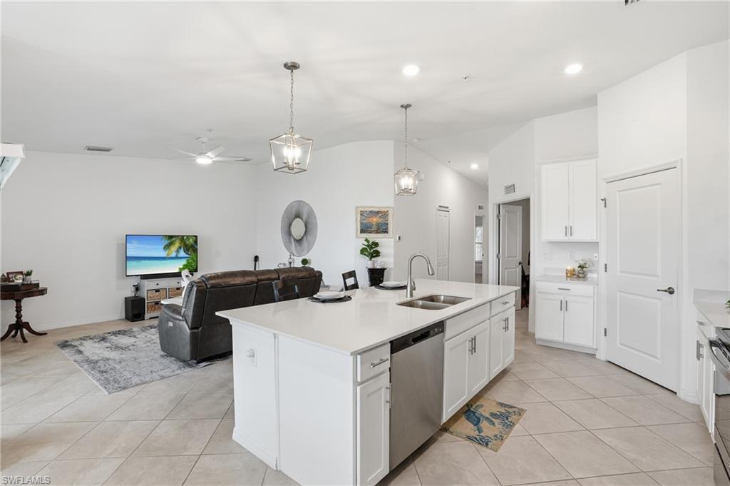 5427 Double Eagle Cir 2824 photo 9