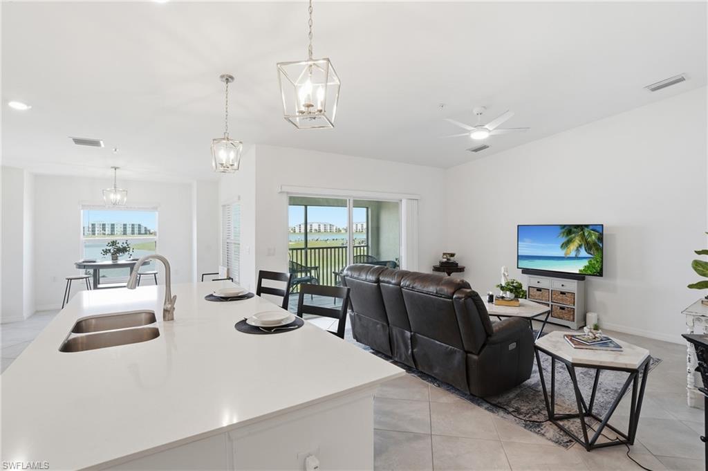 5427 Double Eagle Cir 2824 photo 10