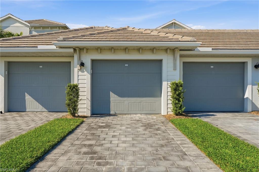 5427 Double Eagle Cir 2824 photo 31
