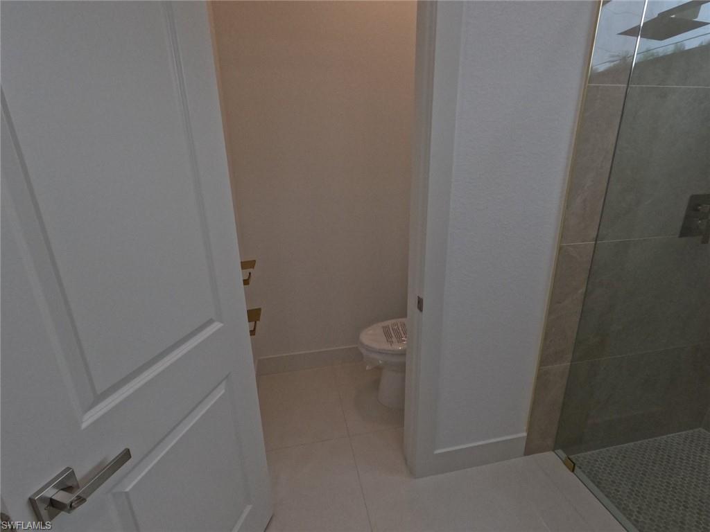 2423 6th ST photo 19