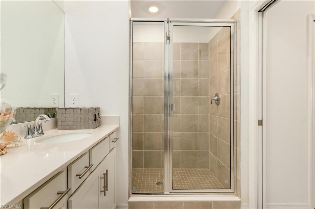 14221 Heritage Landing BLVD 2026 photo 30