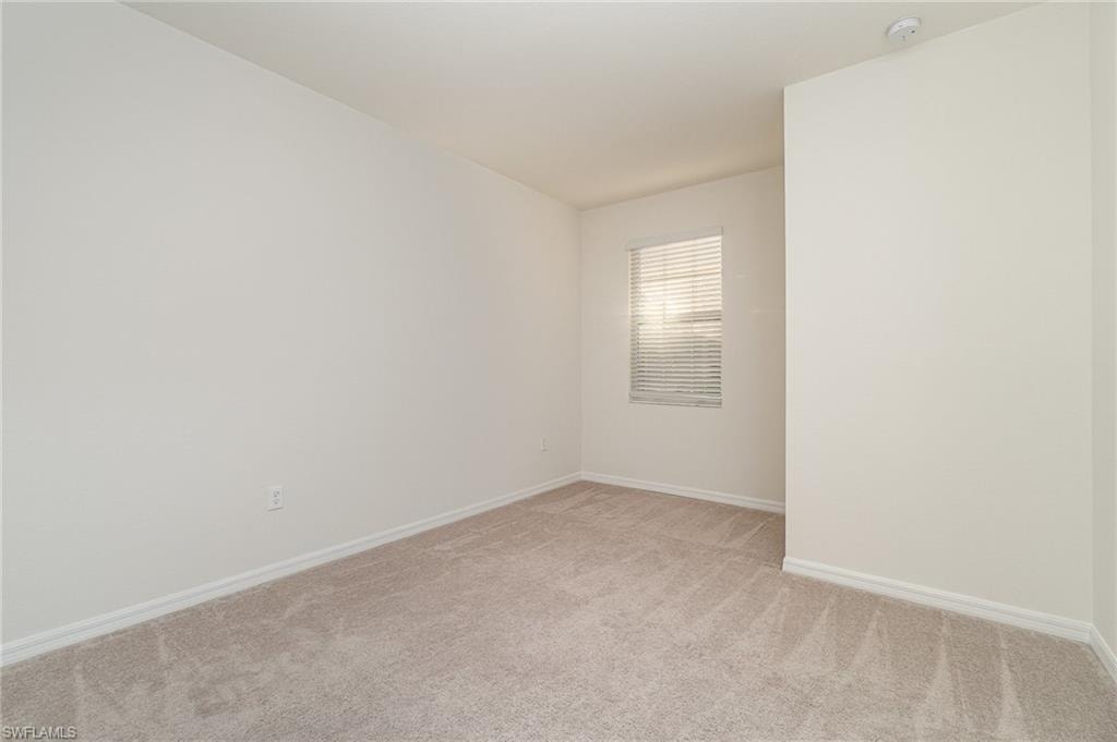 2740 Blossom WAY photo 20