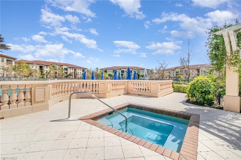 12965 Positano CIR 305 photo 21