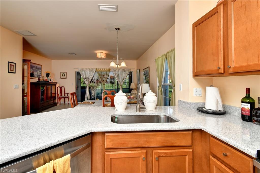 8676 Athena CT photo 8