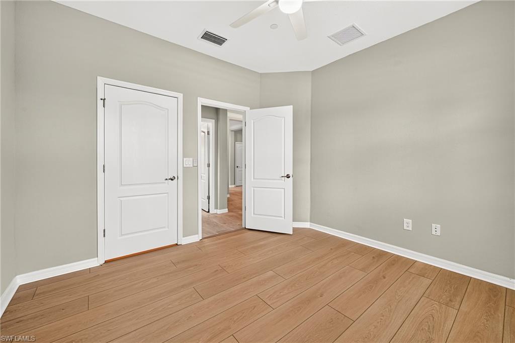 BR2 walk-in closet