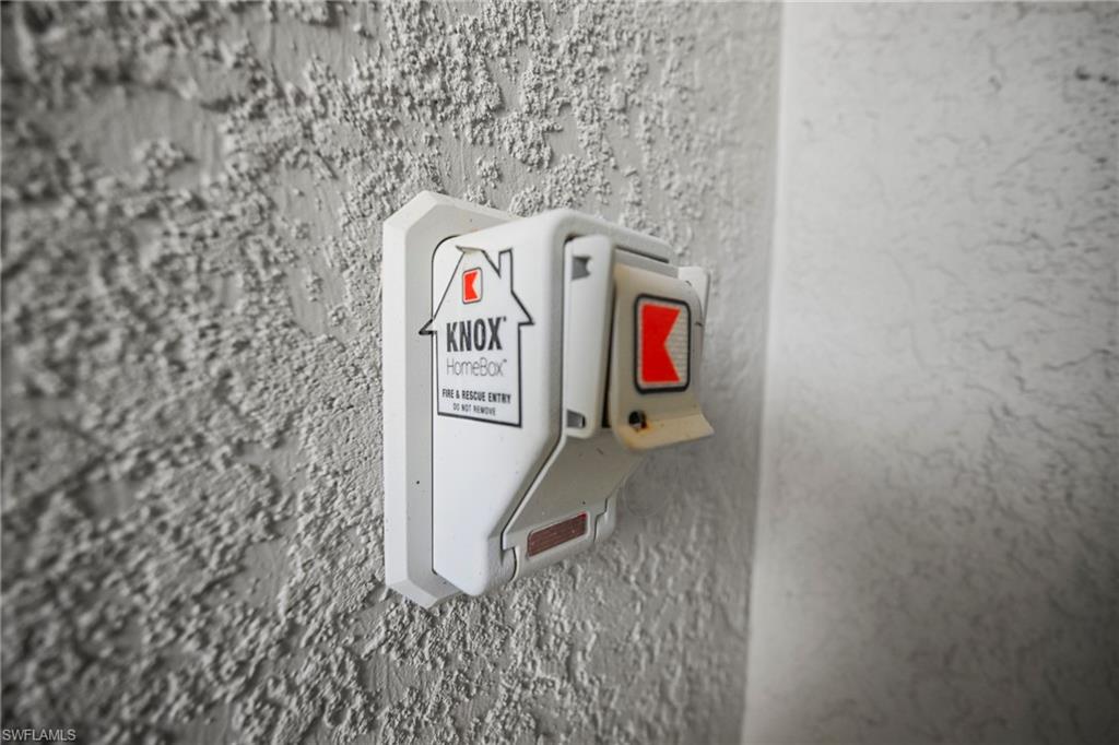 KNOX BOX for fire dept. access