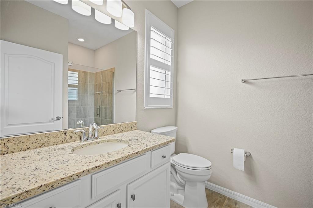 BR3 private bath