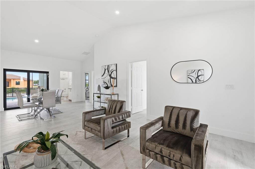 2210 NW 9th AVE photo 9