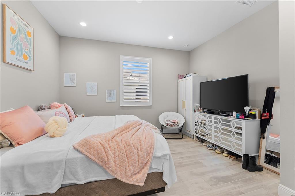 2609 Seychelles CIR 1608 photo 19