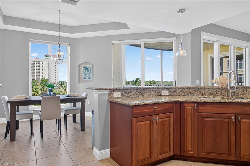 6081 Silver King BLVD 302 photo 12
