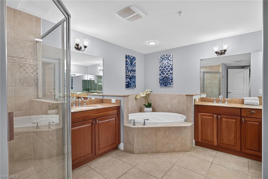 6081 Silver King BLVD 302 photo 20
