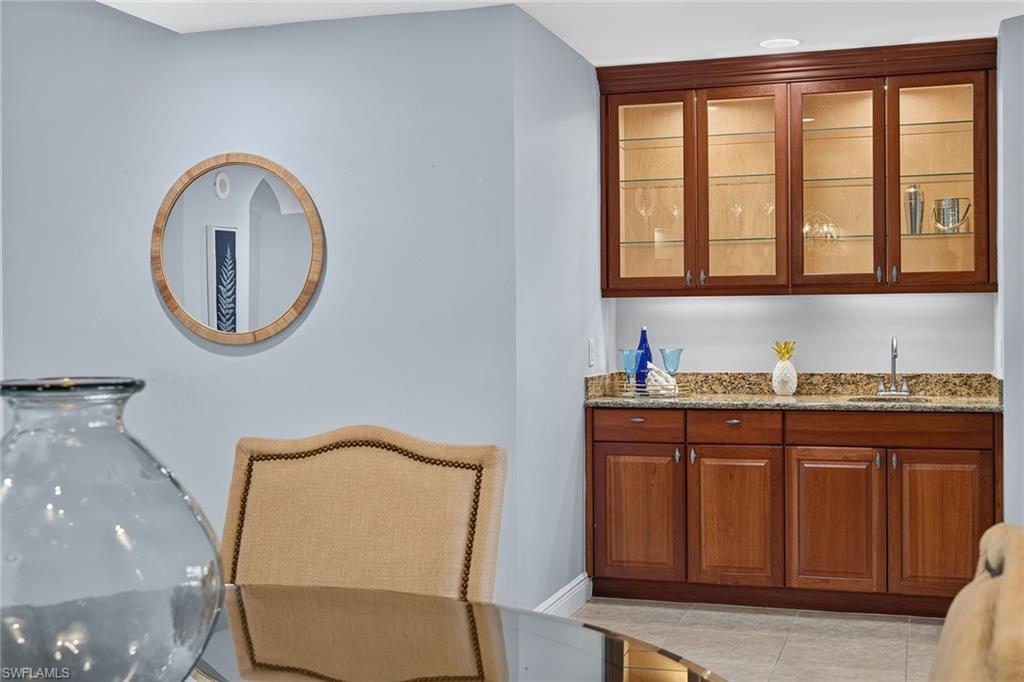 6081 Silver King BLVD 302 photo 8