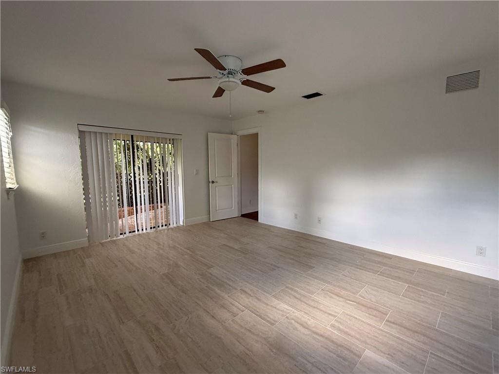 3043 Round Table CT photo 7
