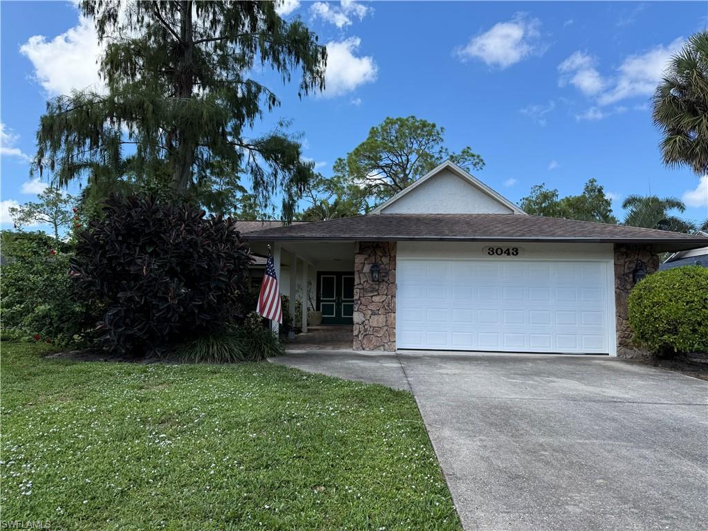 3043 Round Table CT