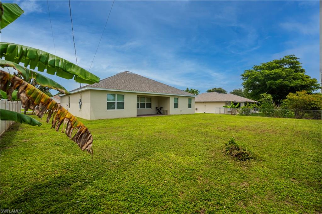 152 SE 27th TER photo 35