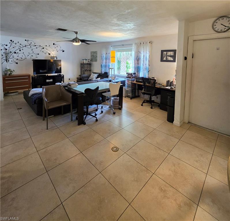 613 SE 46th TER A-B