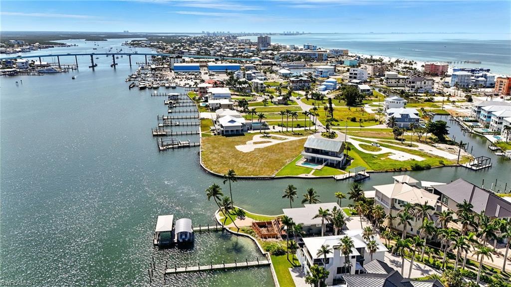 655 Matanzas CT