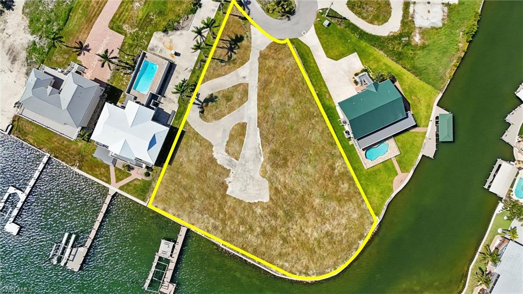 645 Matanzas CT photo 6