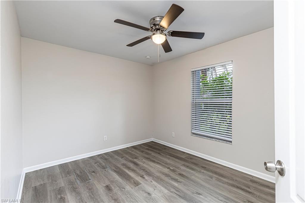 216 27th TER photo 10
