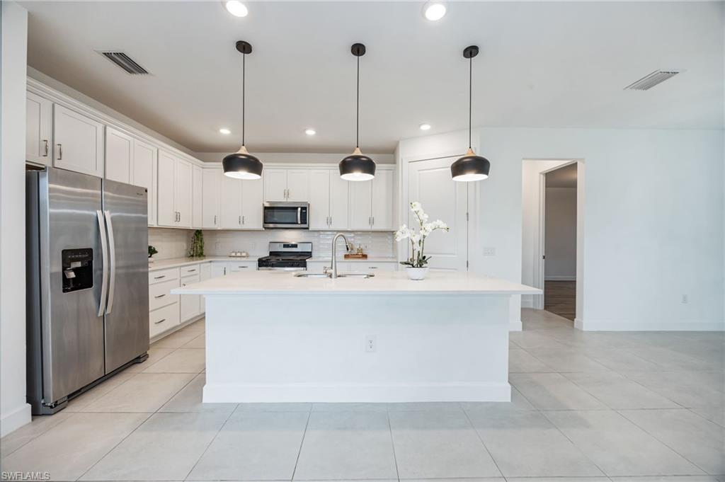 10335 Ventana LN