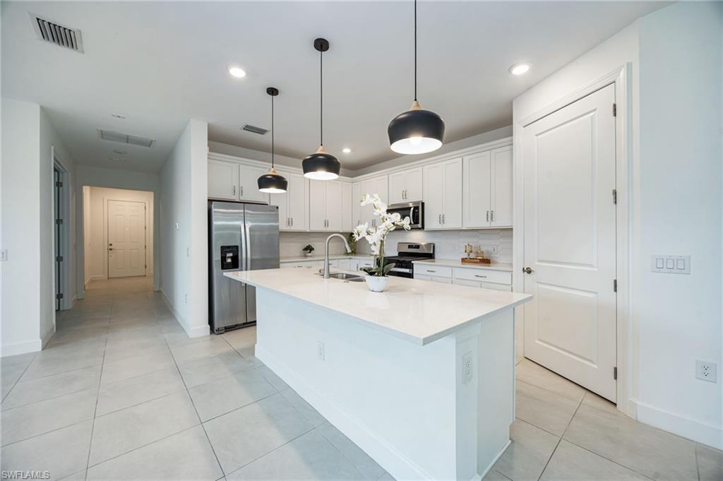 10335 Ventana LN