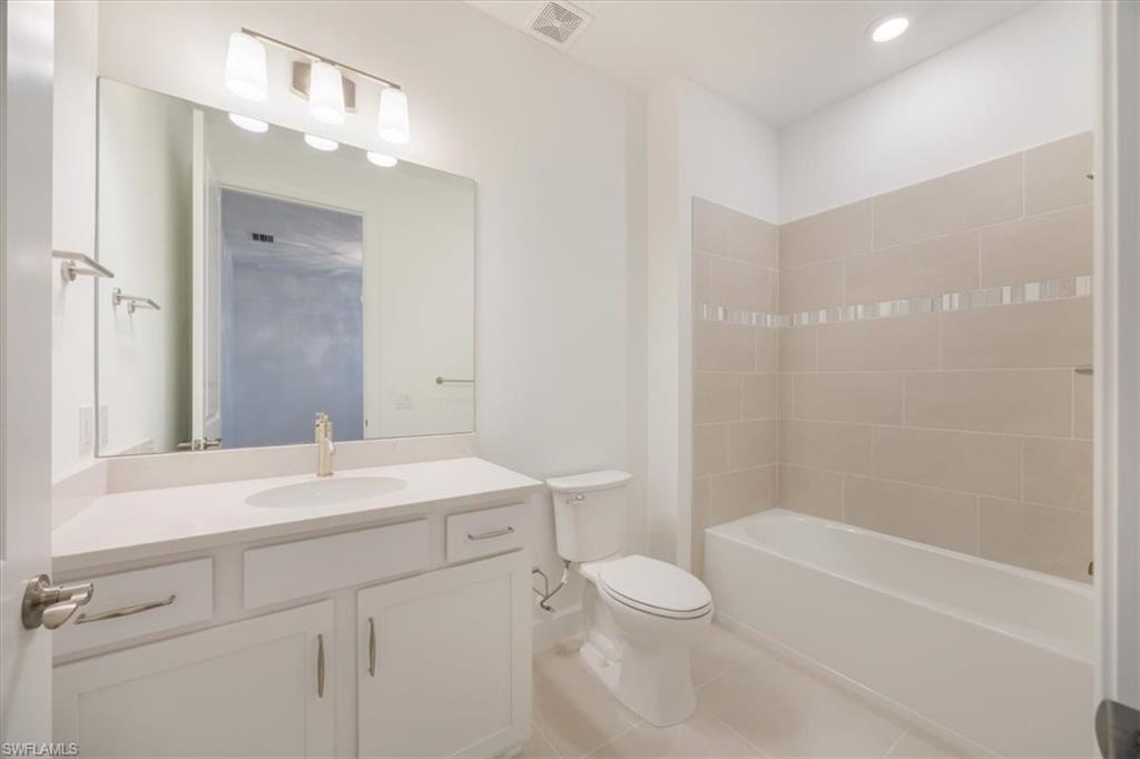 Guest Bathroom Ensuite 1