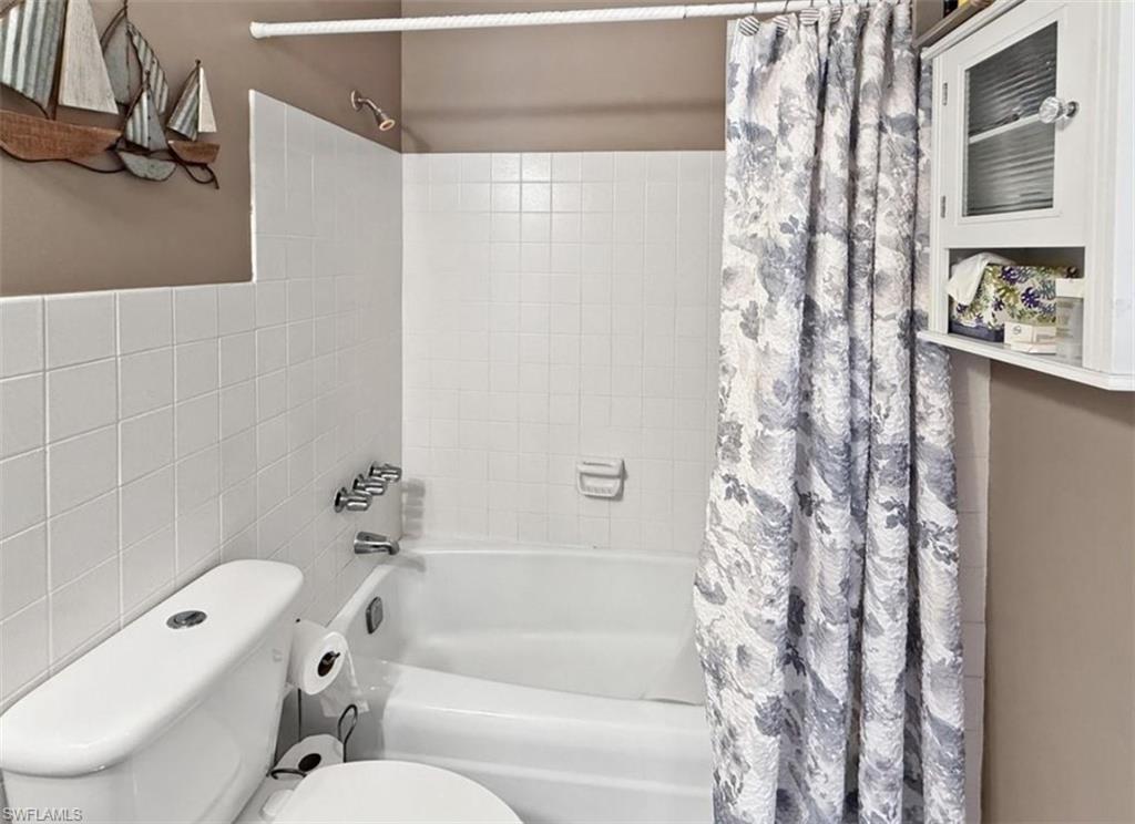 167 Collier BLVD A9 photo 14