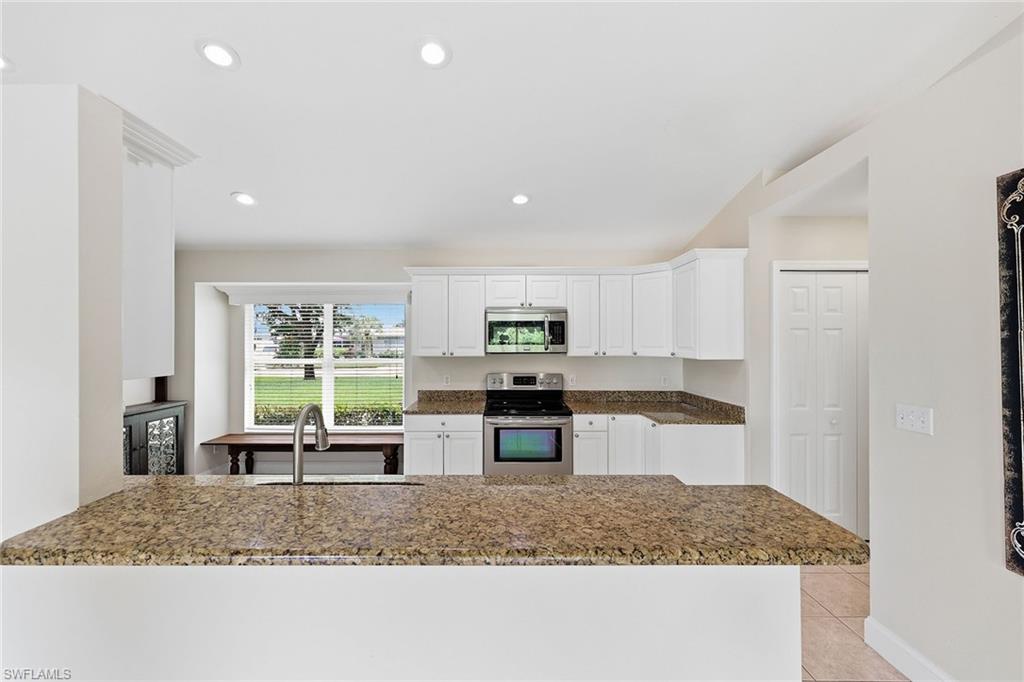 1073 Alhambra CIR photo 26