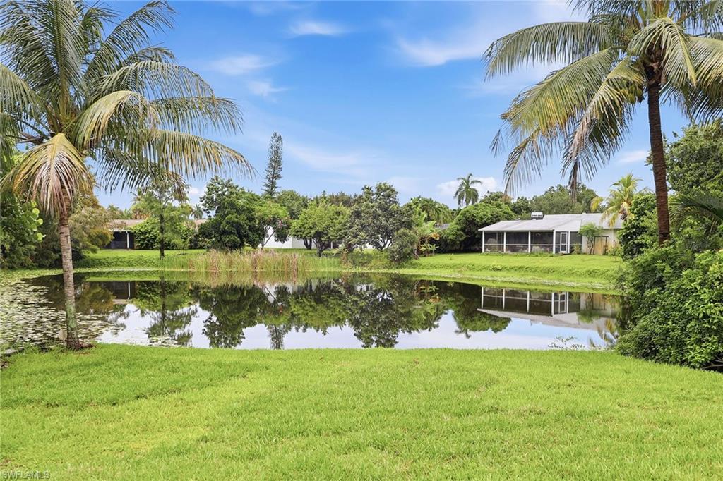1073 Alhambra CIR