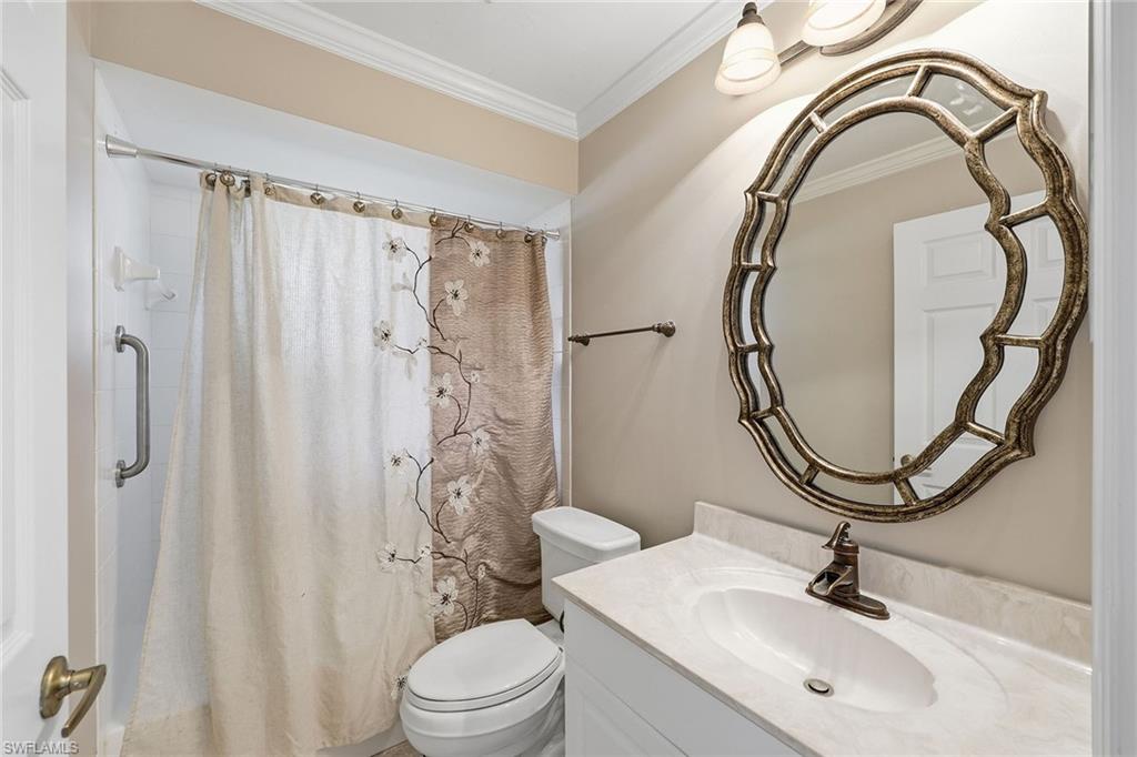 1073 Alhambra CIR photo 36