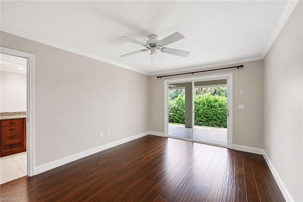1073 Alhambra CIR photo 32