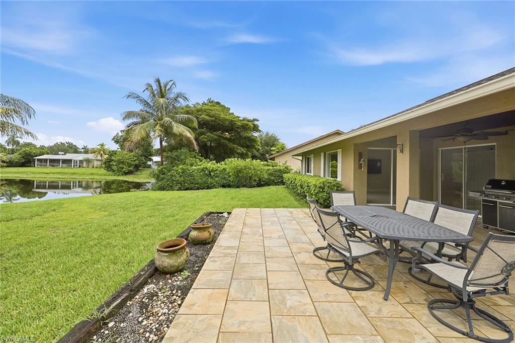1073 Alhambra CIR photo 14