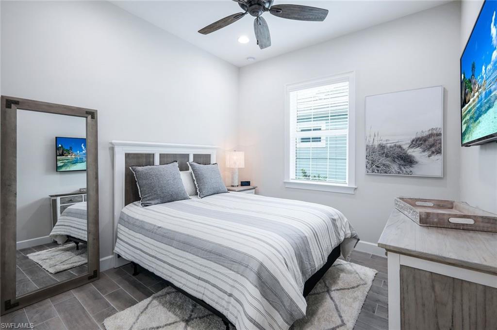 6875 Saona CT photo 9