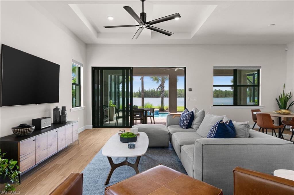 19025 Aqua Shore DR photo 12